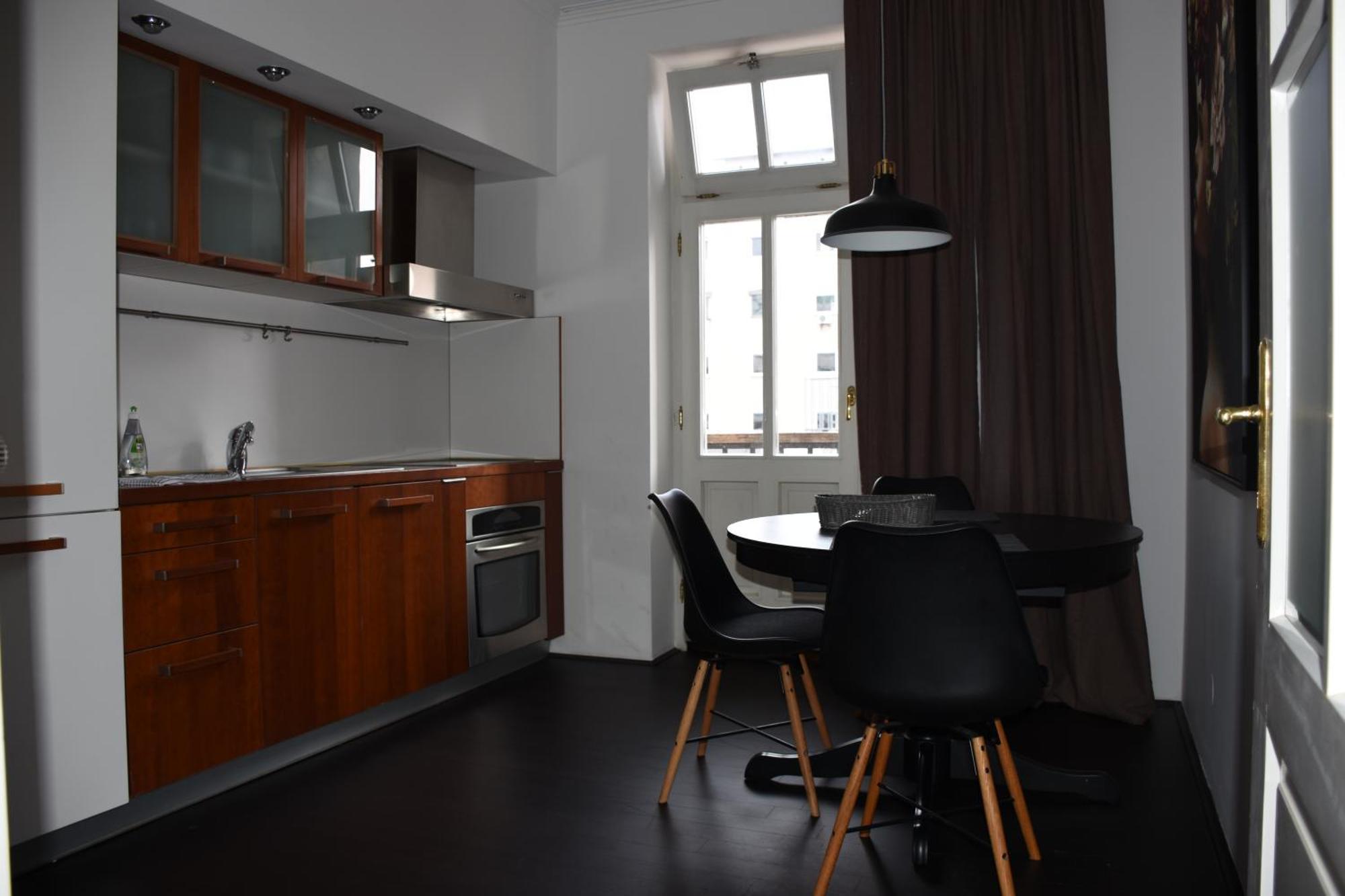 Center Marvel Apartment Ljubljana Exterior photo